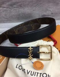 Luis Vuition Belt